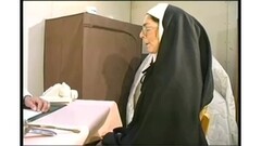 Naugthy nun gets her holes stuffed hardcore Thumb