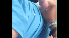 Handjob cumshot in a car Thumb