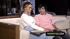 Hot milf stepmom Pristine Edge seduce and fuck with her stepson on the couch Thumb