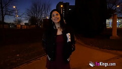 Teasing random guys at the streets? Cuban hottie Amanda Luxor definitely has no limits!! Thumb