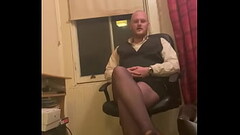 Aidanjie Fetish Cuckhold foot worship instructions at the office Thumb