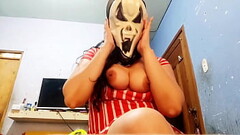 LA BRUJA DE LA MADRASTRA FOLLA CON SU HIJASTRO POR LA FIESTA DE HALLOWEEN (REAL) Thumb