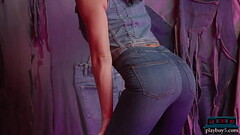 Playboy5.com - Round ass MILF pornstar Adriana Chechik solo jeans striptease for Playboy Thumb