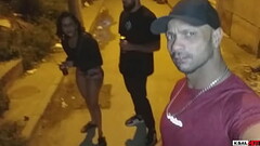 Ksal hot vair beber no bar da Tia, e um F&atilde_ para eles, depois de muita conversa, eles arrastam Thumb