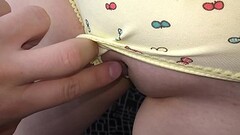 REALLY! my friend&#039_s Daughter ask me to look at the pussy . First time takes a dick in hand and  Thumb