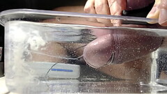 Estim Cumshot under Water Thumb