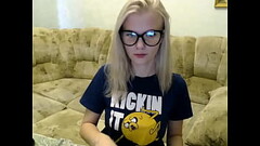 AvidCams.com/Miss Julia  Cute Latvian Teen Girl Not Playing Fortnite Thumb