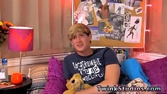 Videos of men having gay sex with male doll Gabriel Kelly is a self Thumb